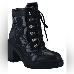 NIB $235 Marc Fisher LTD Vaina lace up bootie black boot sz 8